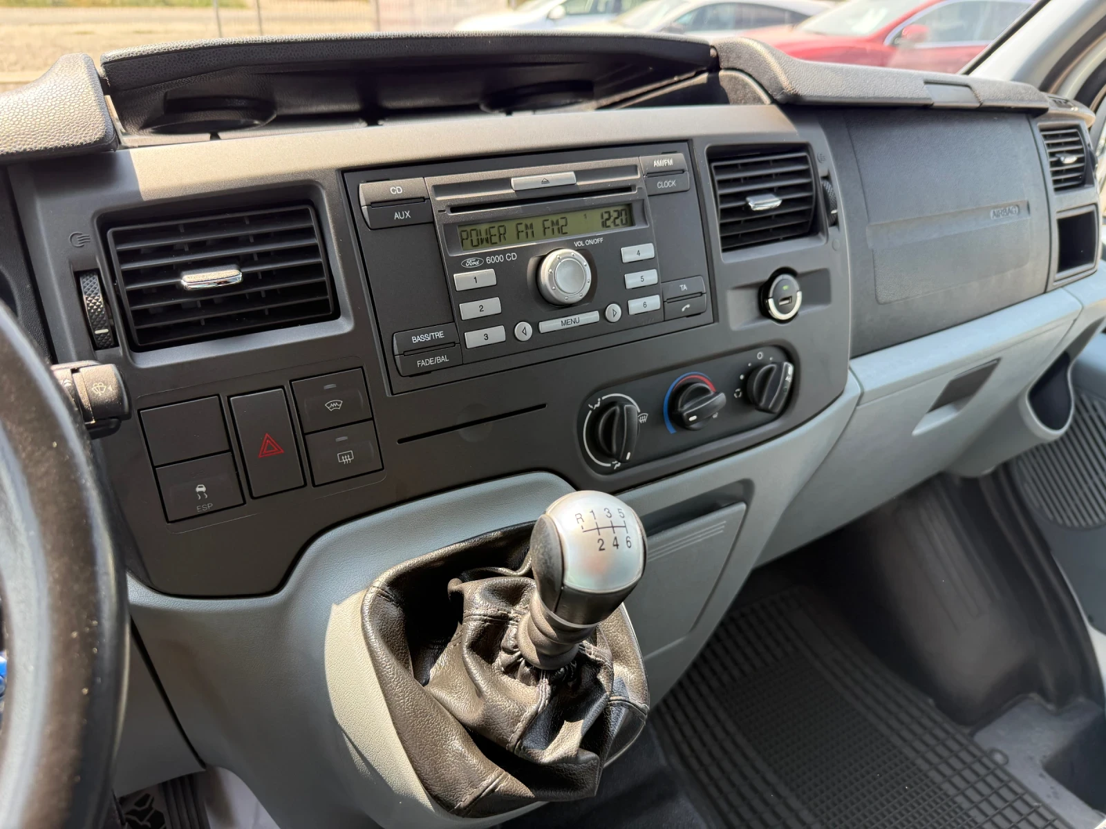 Ford Transit 2.2D CH 9m 125ks 149000km, снимка 14 - Бусове и автобуси - 55604033