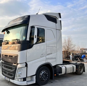 Volvo Fh 460 13000 кубика МЕГА , снимка 2