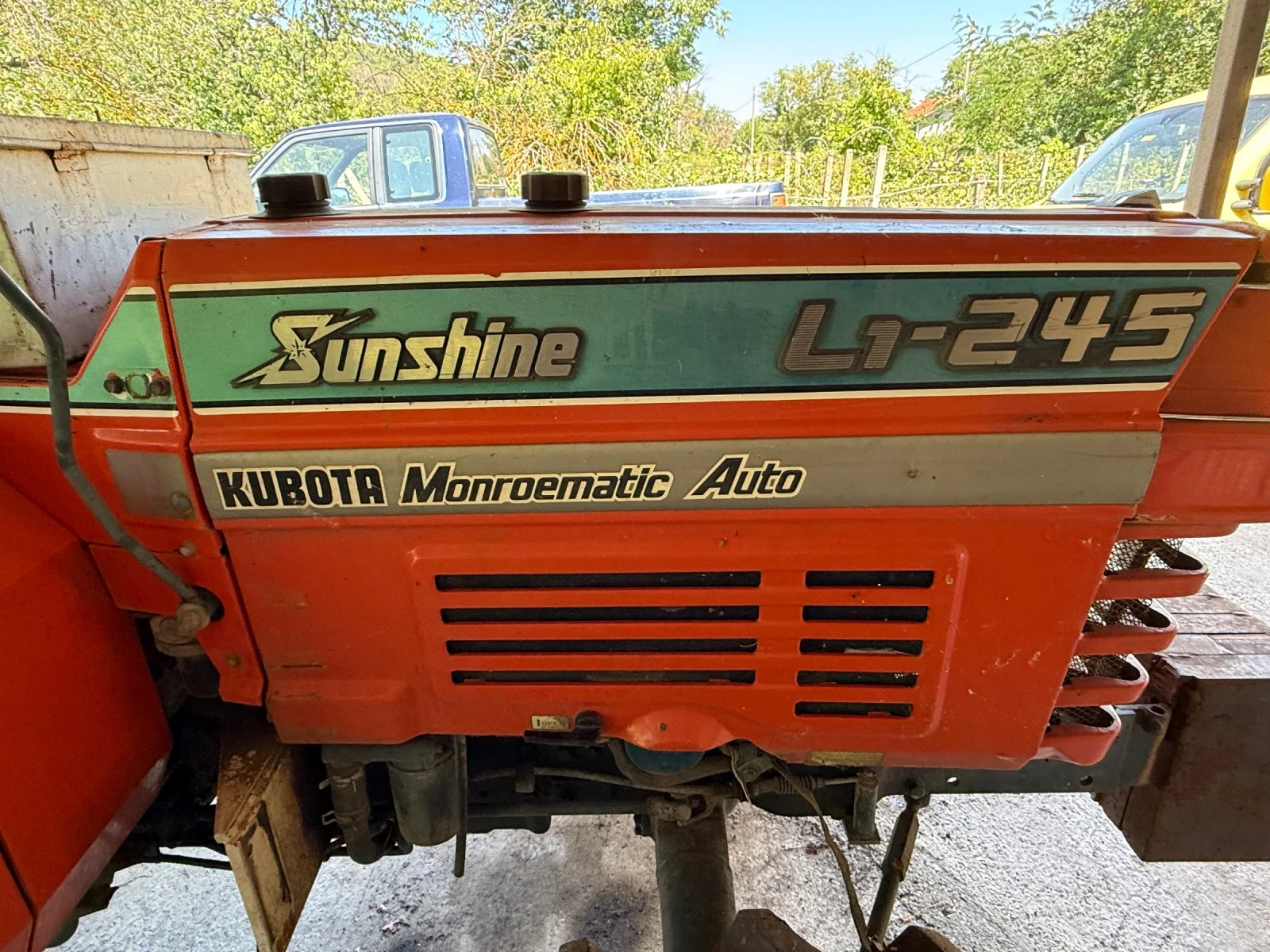 Трактор Kubota L1-245, снимка 3 - Селскостопанска техника - 55737814