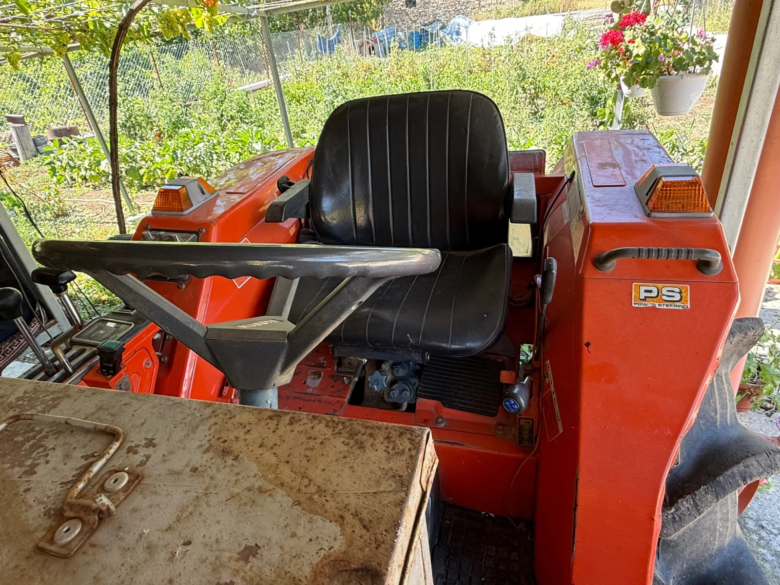 Трактор Kubota L1-245, снимка 8 - Селскостопанска техника - 55737814