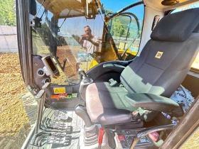  JCB JS220LC | Mobile.bg    9