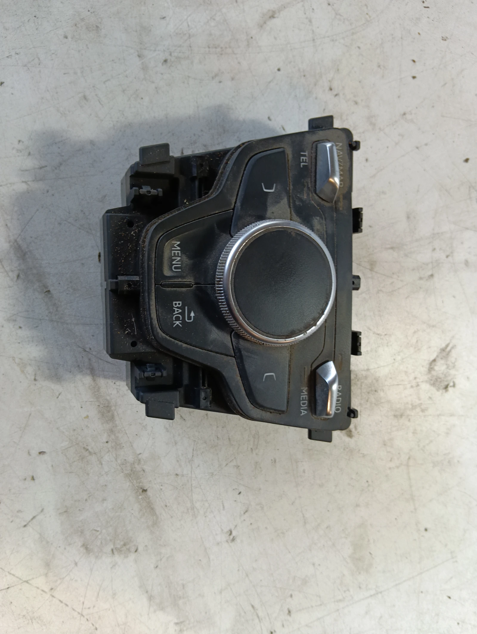 управление мултимедия 8W0919614J Audi A4