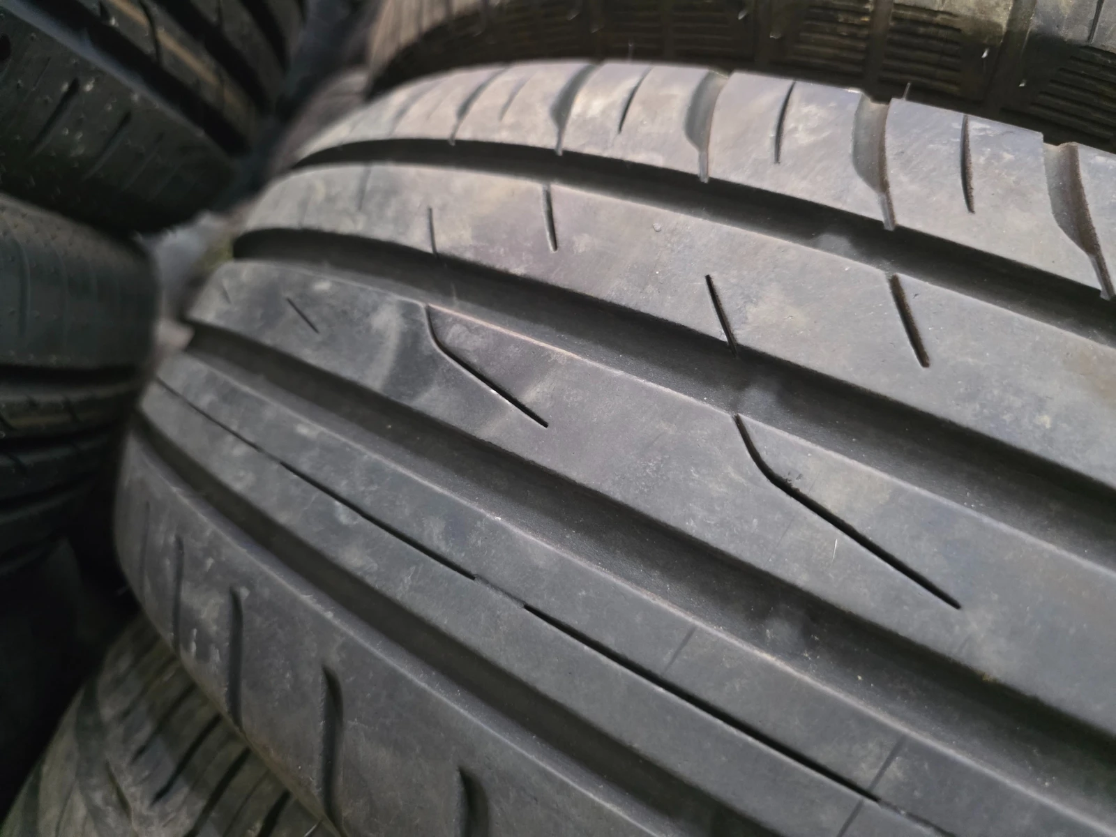 ���� 215/70R16 | Mobile.bg � ����������� 1