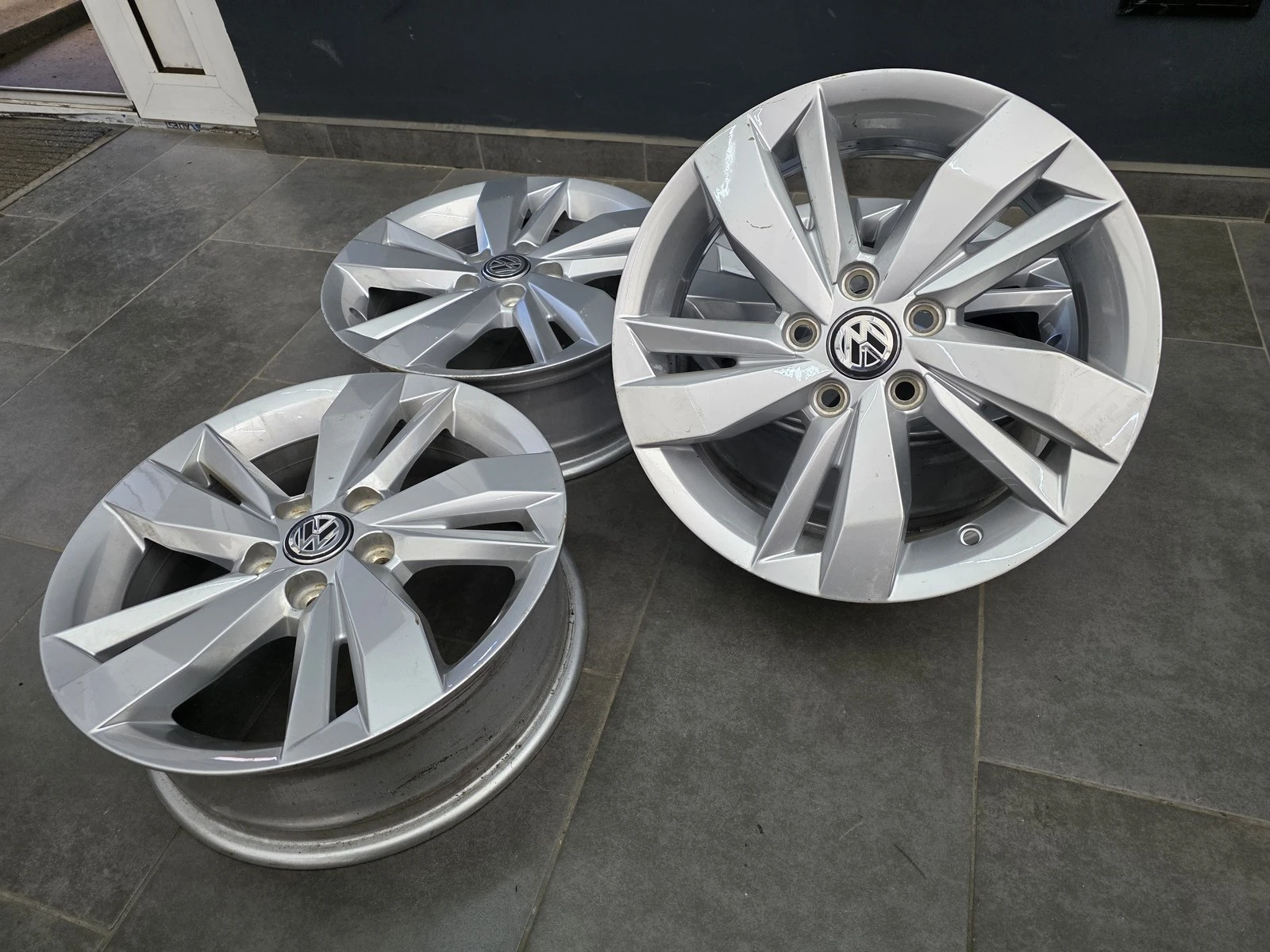 Джанти за VW, снимка 2 - Гуми и джанти - 56729894