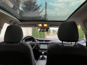 Toyota Avensis Panorama 143кс, снимка 9