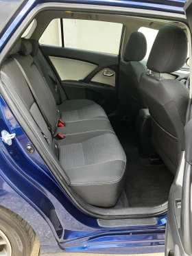 Toyota Avensis Panorama 143кс, снимка 13