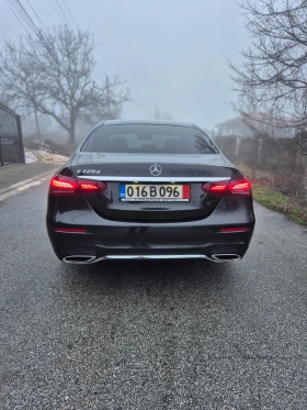 Mercedes-Benz E 220 AMG/FULL/21г/159хил/9Gtronic , снимка 6