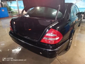 Mercedes-Benz E 220, снимка 12