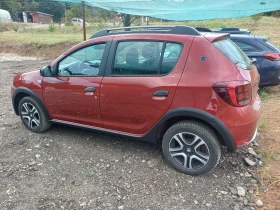 Dacia Sandero Eco-G 100 климатроник, снимка 2