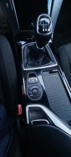 Hyundai I40 комби, снимка 7