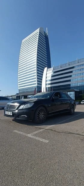 Mercedes-Benz E 200 220CDI, снимка 6