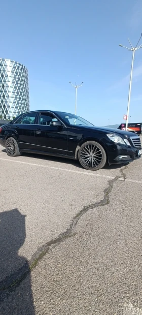 Mercedes-Benz E 200 220CDI, снимка 7