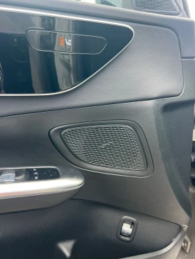 Mercedes-Benz C 220 4-MATIC AMG PANORAMA FULL, снимка 15