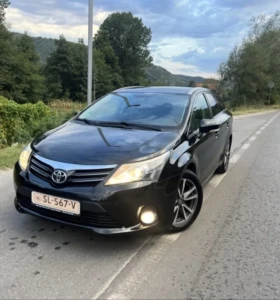 Toyota Avensis 