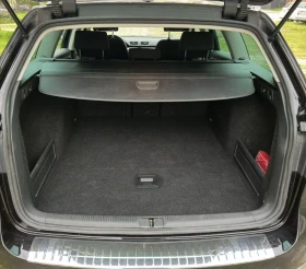 VW Passat 2.0TDI Bi-XENON/Подгреви/Автопилот/Климатроник - 7980 € / 15607.52 лв. - 34407057 9