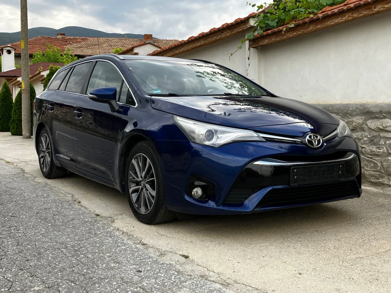 Toyota Avensis Panorama 143кс, снимка 5 - Автомобили и джипове - 46370732