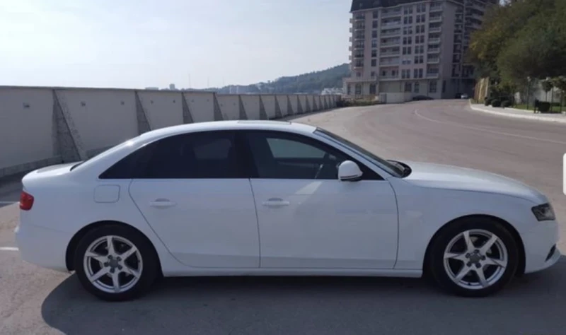 Audi A4 2.0 TDI , снимка 4 - Автомобили и джипове - 46945894