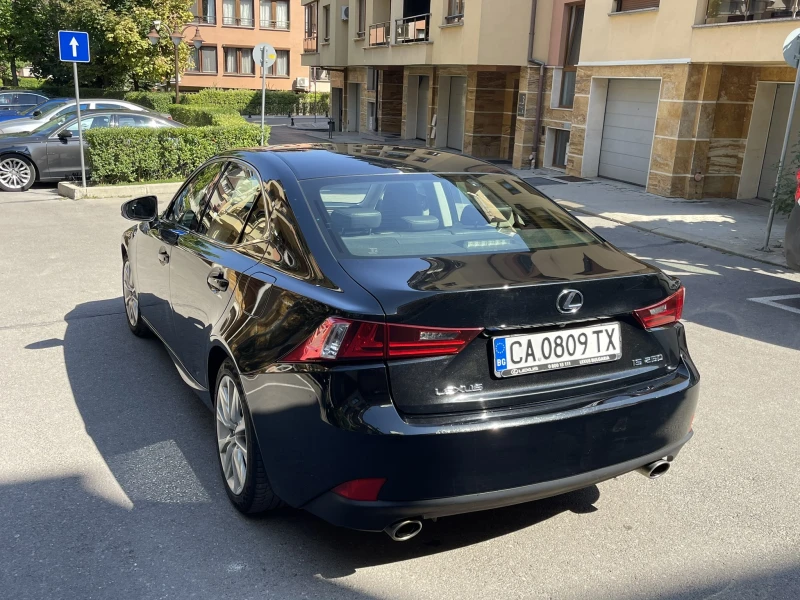 Lexus IS 250, снимка 8 - Автомобили и джипове - 47491649