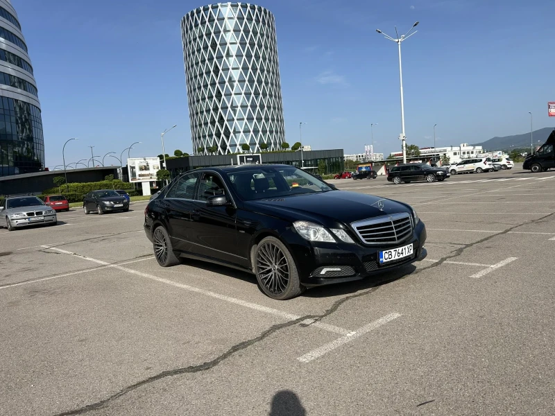 Mercedes-Benz E 200 220CDI, снимка 5 - Автомобили и джипове - 48596059