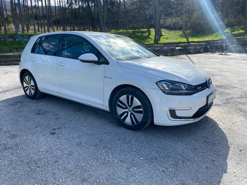 VW Golf eGolf, снимка 3 - Автомобили и джипове - 49215861