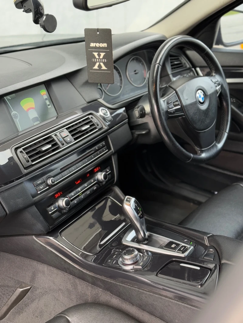 BMW 520 M-Performance/Сменени Вериги/UK/Black edition/FULL, снимка 17 - Автомобили и джипове - 48824315