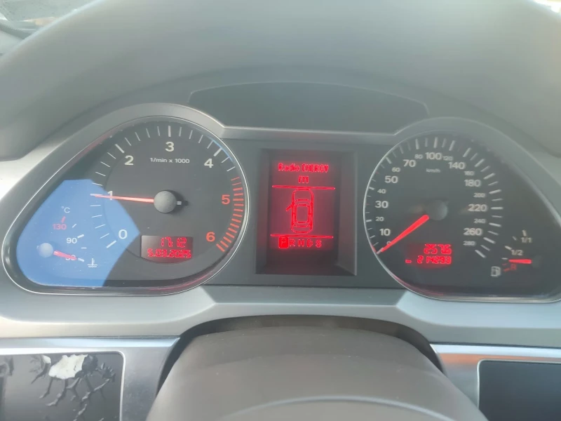 Audi A6 2.0TDI-140кс, снимка 9 - Автомобили и джипове - 49379549