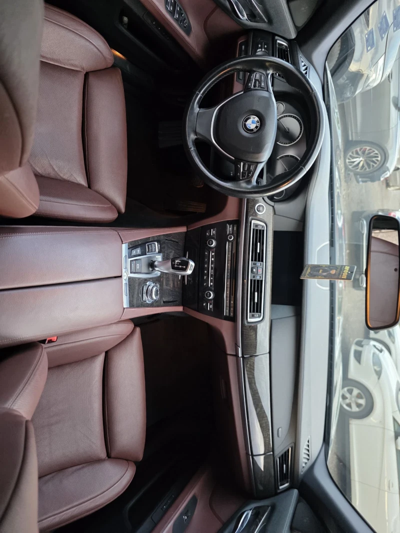 BMW 740, снимка 9 - Автомобили и джипове - 51612410