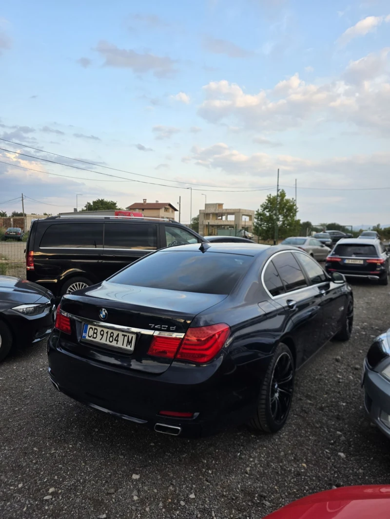BMW 740, снимка 4 - Автомобили и джипове - 51612410