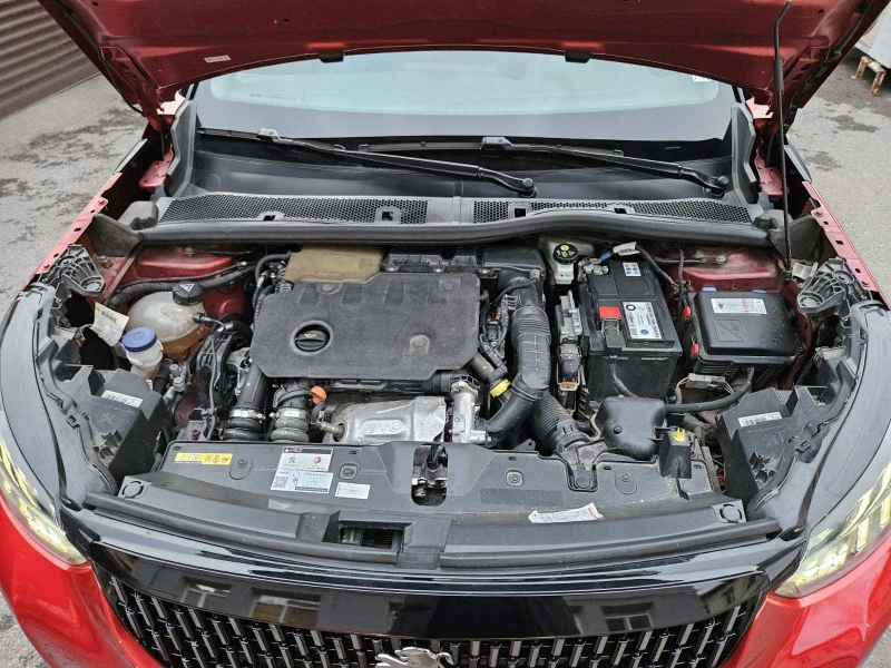 Peugeot 2008 GT 130кс ЕАТ8, снимка 11 - Автомобили и джипове - 52623235