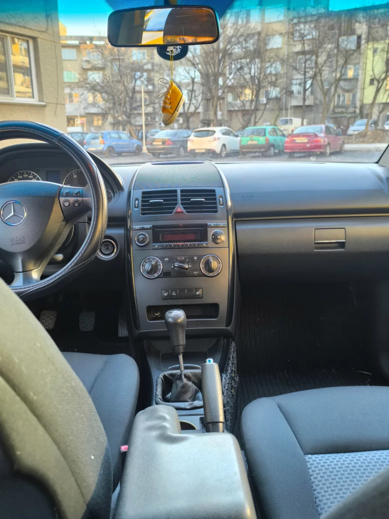 Mercedes-Benz A 180, снимка 7 - Автомобили и джипове - 52742214
