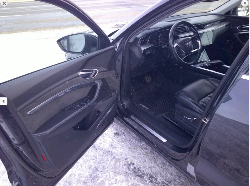 Audi E-Tron 360КАМЕРА* ПОДГРЕВ* LANE* ASSIST* ОБДУХВАНЕ* , снимка 9 - Автомобили и джипове - 52868647