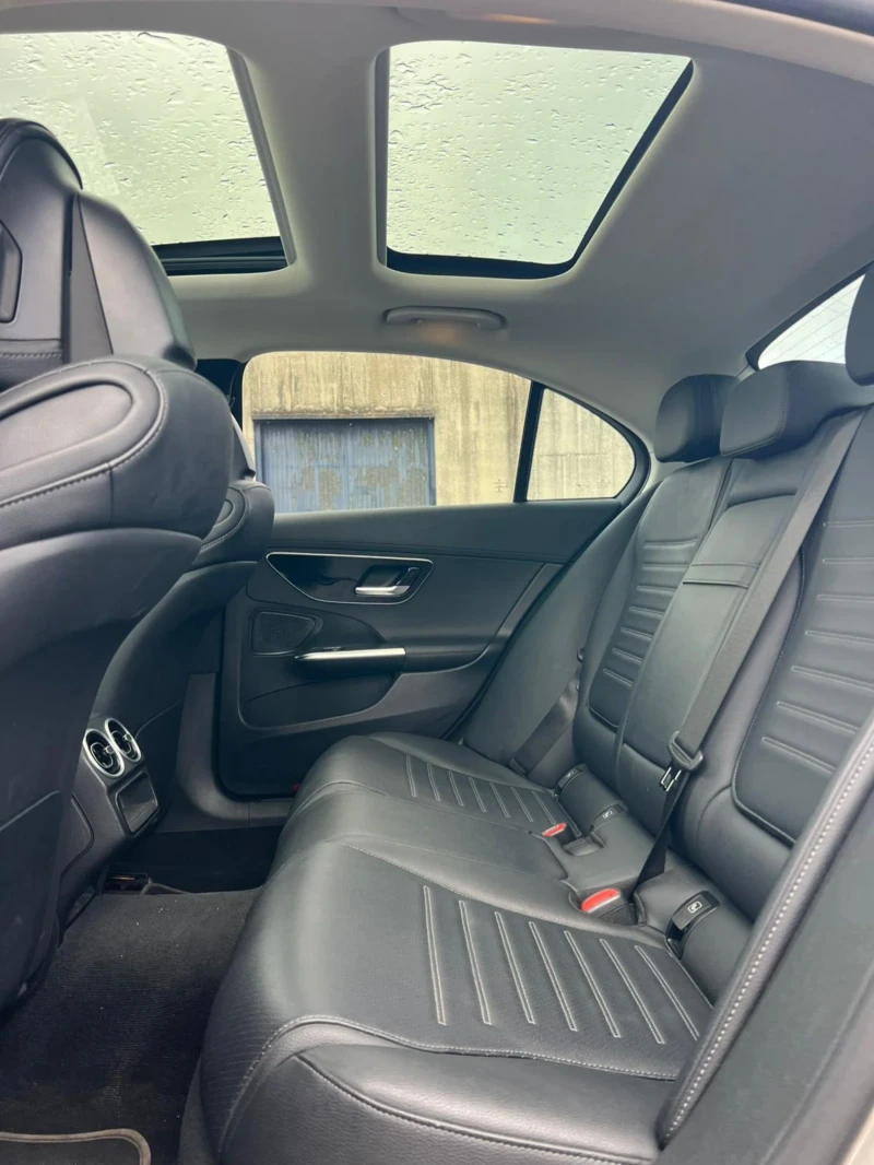 Mercedes-Benz C 220 4-MATIC AMG PANORAMA FULL, снимка 11 - Автомобили и джипове - 52971943