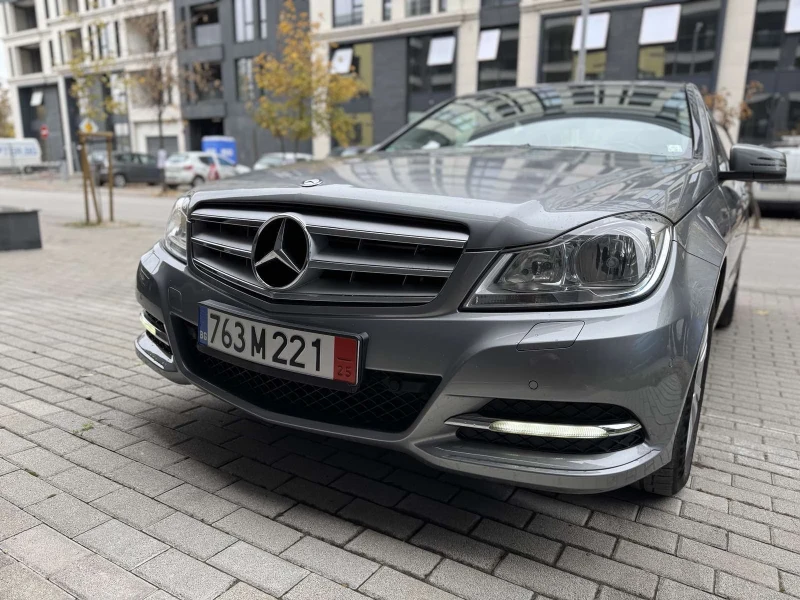 Mercedes-Benz C 180 W204, facelift 2012 C 180 , снимка 2 - Автомобили и джипове - 52989741