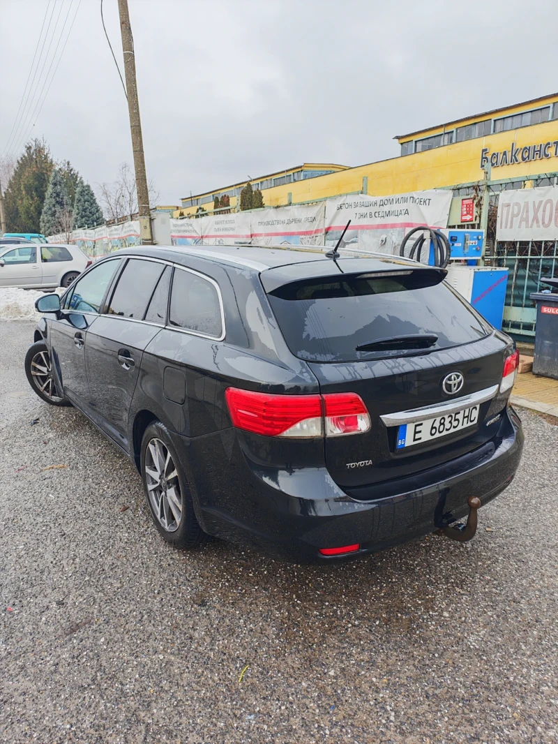 Toyota Avensis, снимка 5 - Автомобили и джипове - 53169030