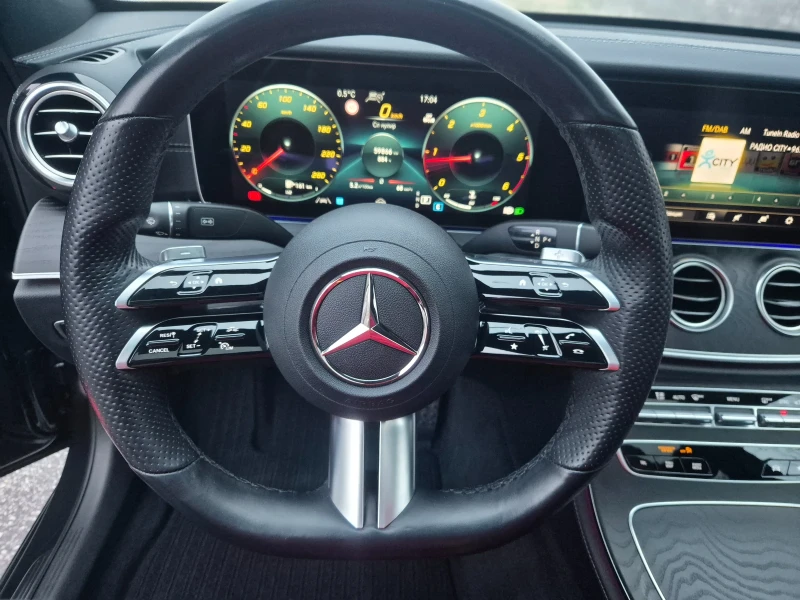 Mercedes-Benz E 220 AMG/FULL/21г/159хил/9Gtronic , снимка 14 - Автомобили и джипове - 53204552