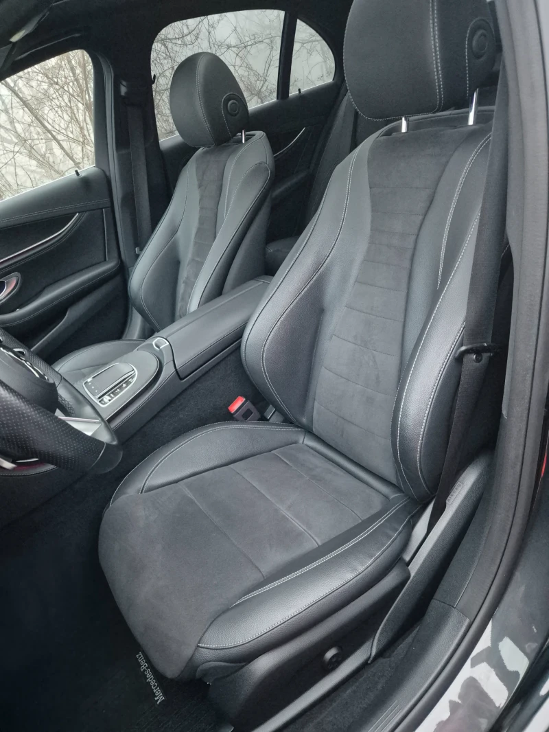 Mercedes-Benz E 220 AMG/FULL/21г/159хил/9Gtronic , снимка 9 - Автомобили и джипове - 53204552