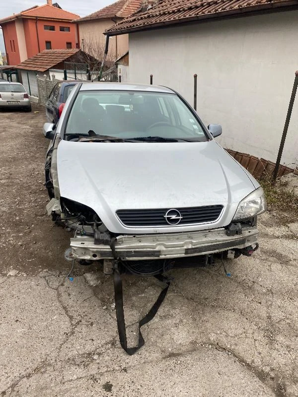 Opel Astra 1.6 16v, снимка 1 - Автомобили и джипове - 47051705