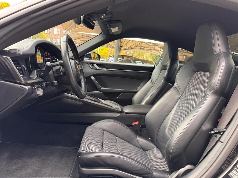 Porsche 911 992 Carrera 4S/RearAxlesteering/BOSE/PDLS, снимка 10 - Автомобили и джипове - 52175599