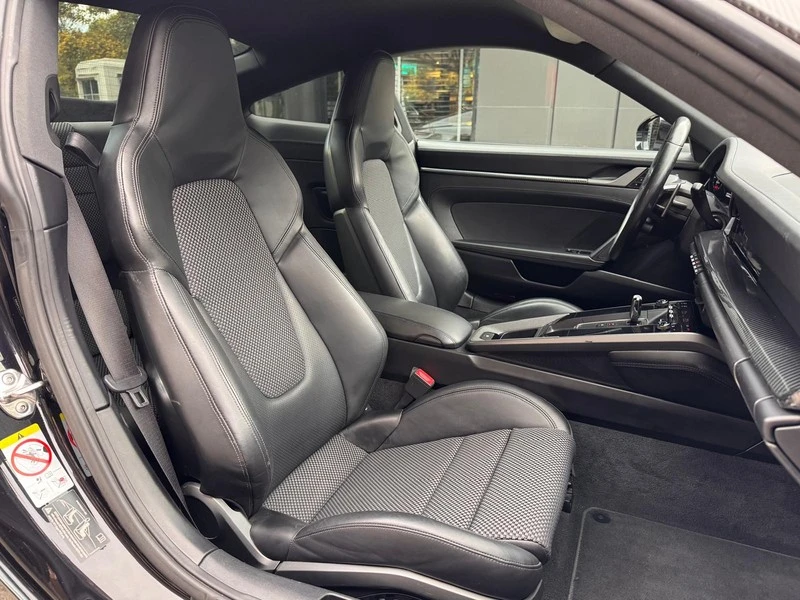 Porsche 911 992 Carrera 4S/RearAxlesteering/BOSE/PDLS, снимка 11 - Автомобили и джипове - 52175599