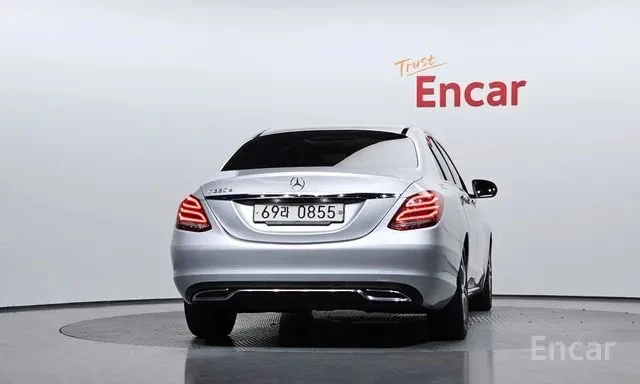 Mercedes-Benz C 220 ПОДГРЕВИ/ШИБИДАХ/ФИКСИРАНА ЦЕНА ДО БЪЛГАРИЯ, снимка 3 - Автомобили и джипове - 55146800