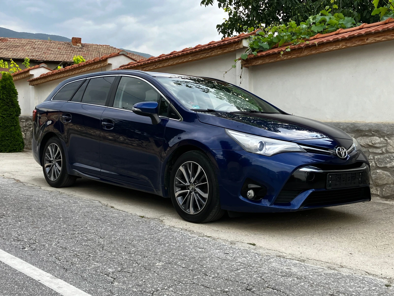 Toyota Avensis Panorama 143кс, снимка 1