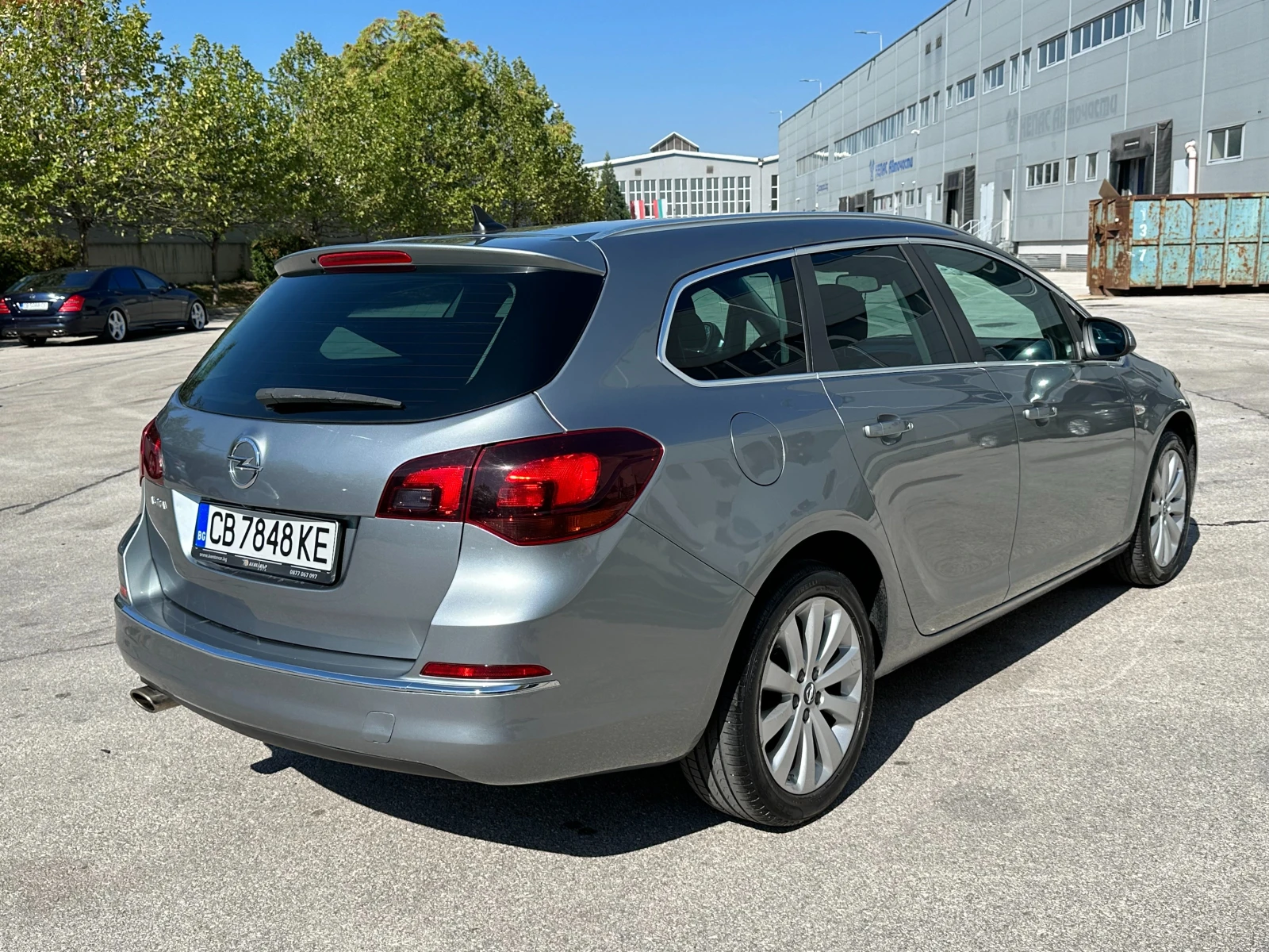 Opel Astra Sports Tourer, Газ.Инжекцион! - изображение 4