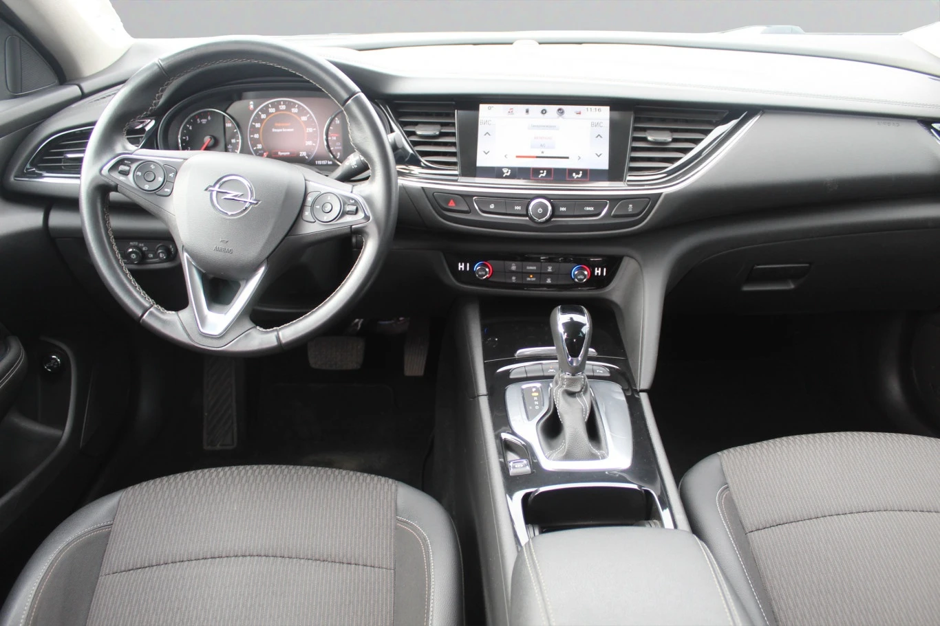 Opel Insignia КЛИЕНТСКИ АВТОМОБИЛ - изображение 5