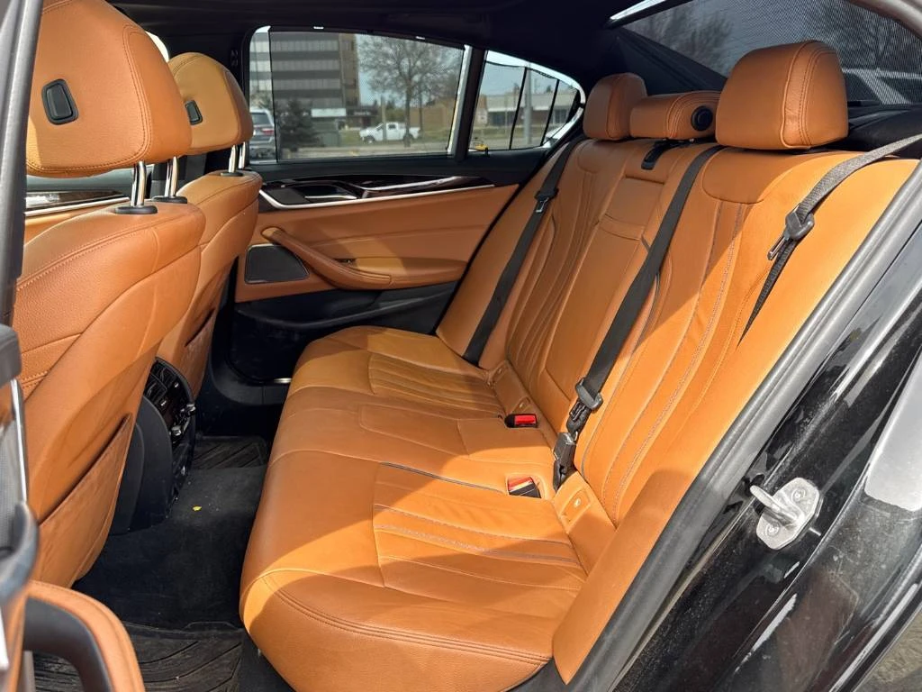 BMW 540 XDRIVE * CARFAX* ОПЦИЯ ЗА ФИНАНСИРАНЕ*  - изображение 10