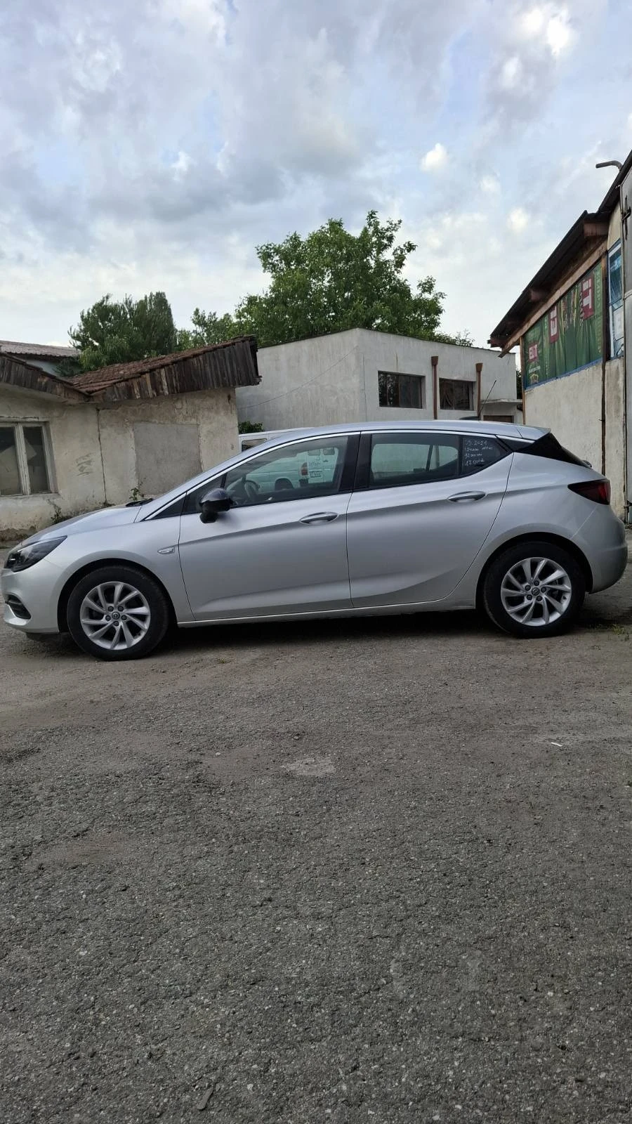 Opel Astra 1.2 turbo GT 2021 - изображение 3
