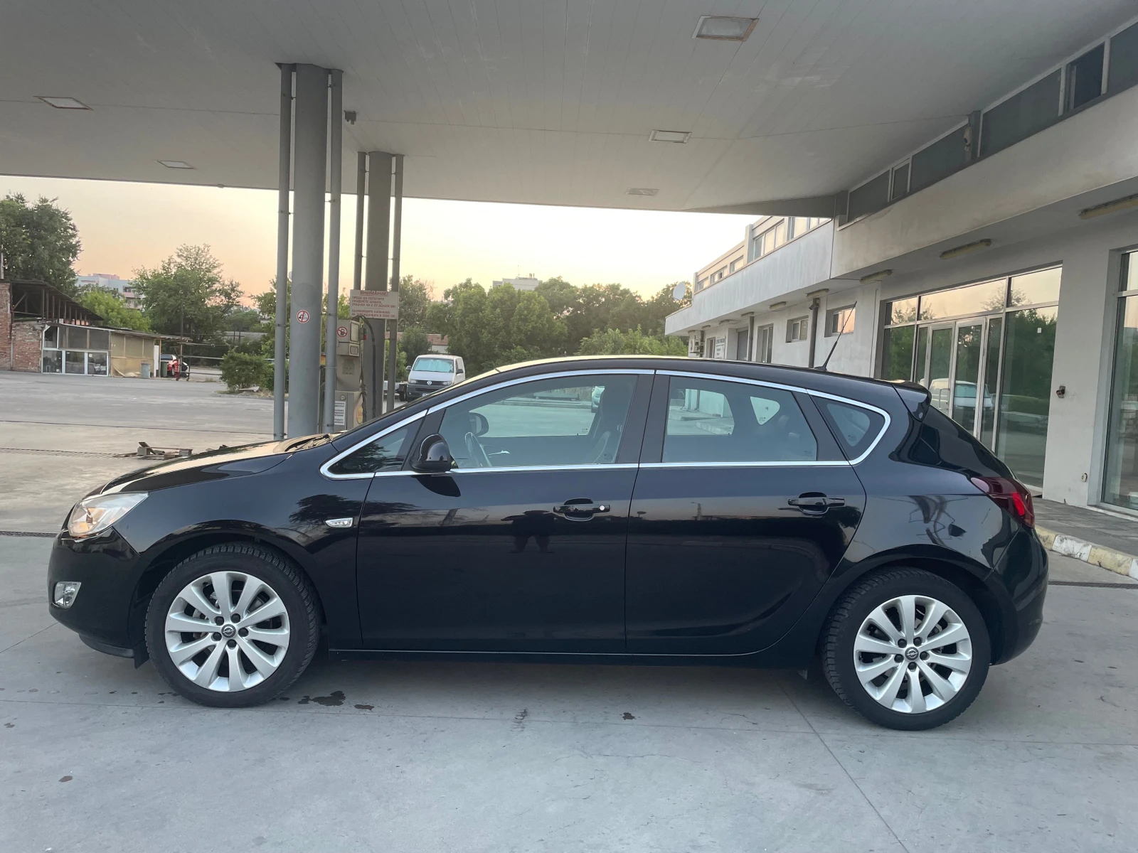 Opel Astra 1.4 TURBO 149000КМ!!! - изображение 4