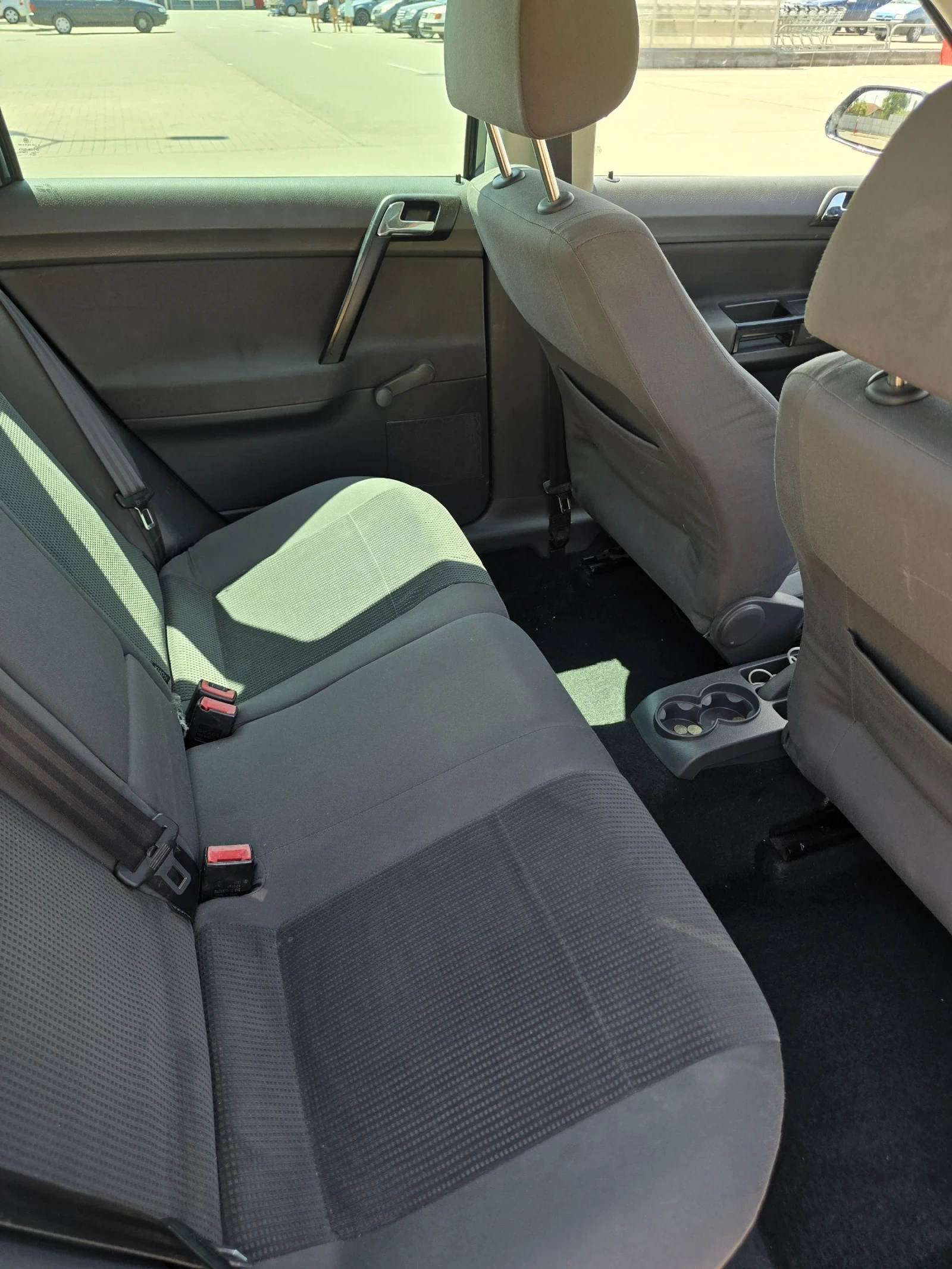 VW Polo 1.4 БЕНЗИН-ГАЗ 4 ЦИЛИНДЪРА - изображение 9