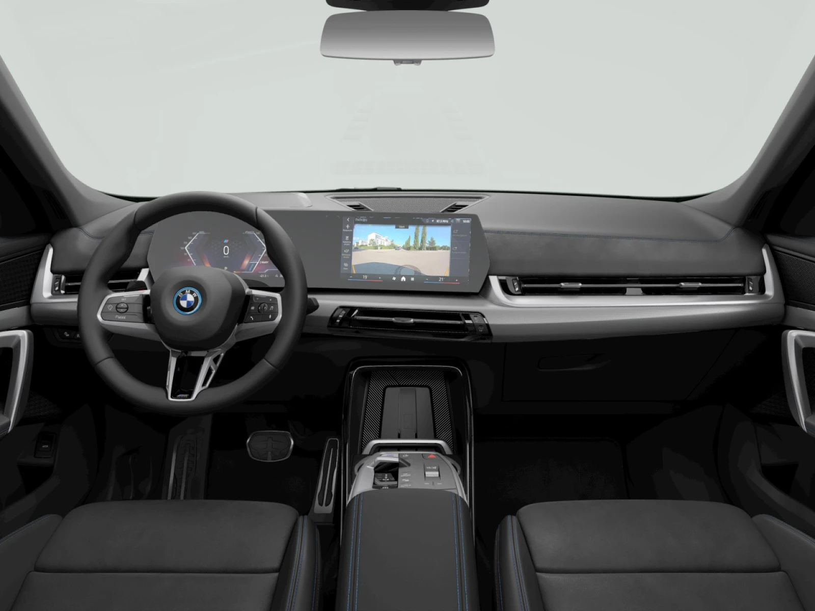 BMW iX1 xDrive30 - изображение 10