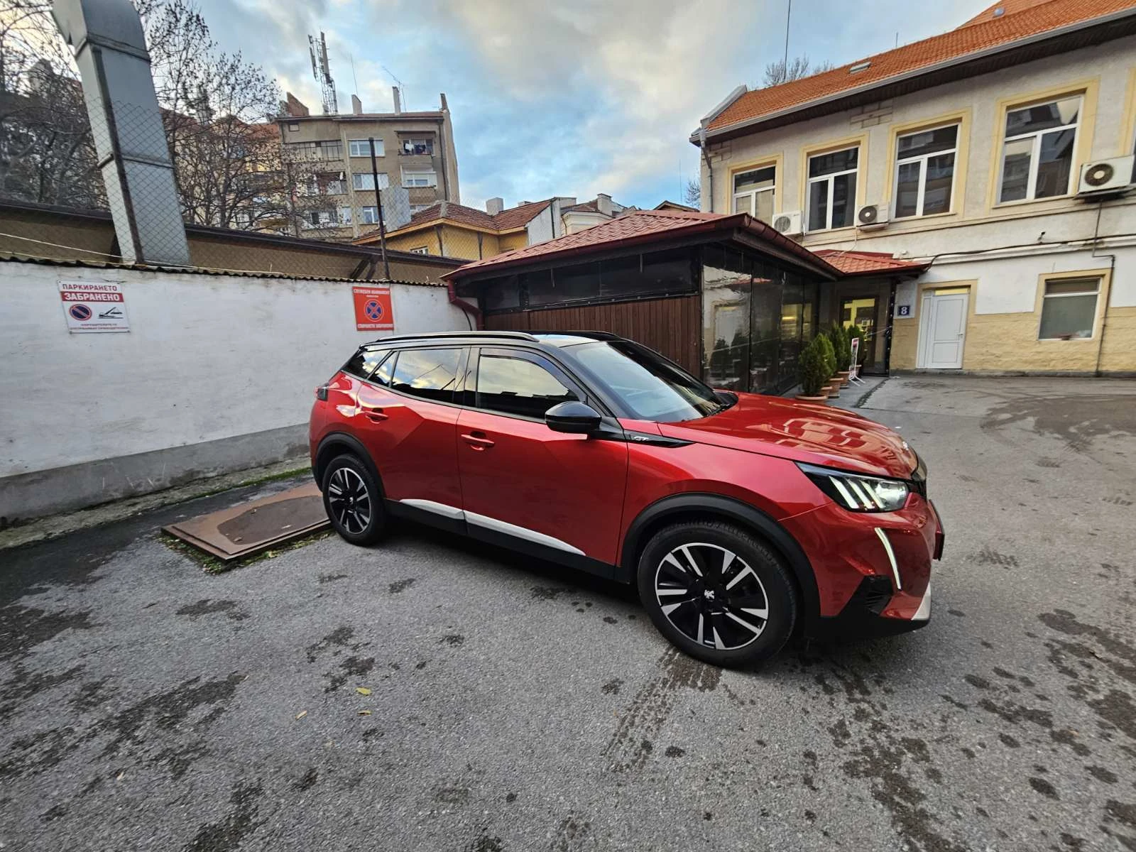 Peugeot 2008 GT 130 8 | Mobile.bg   6