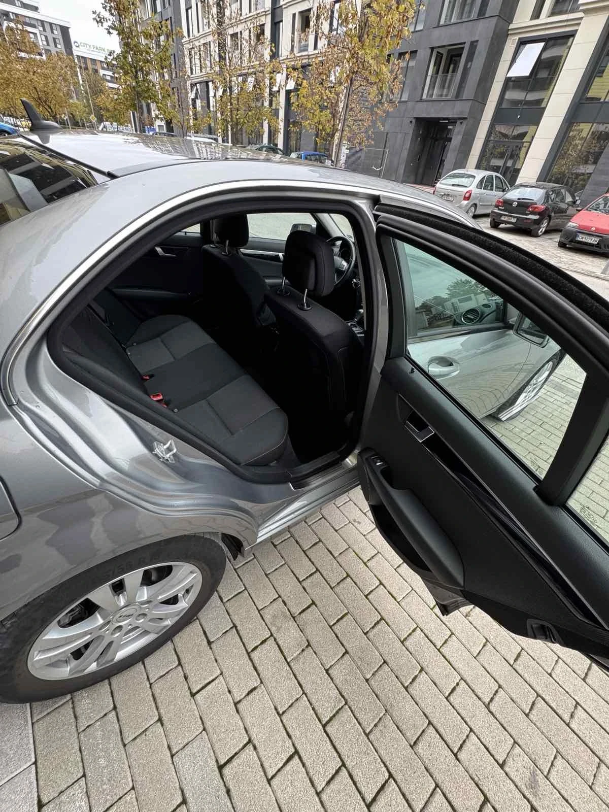 Mercedes-Benz C 180 W204, facelift 2012 C 180  | Mobile.bg � ����������� 10
